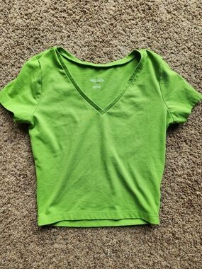 wild fable Lime Green V‑Neck Short Sleeve Top